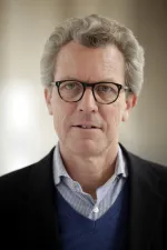 Max  Rodenbeck